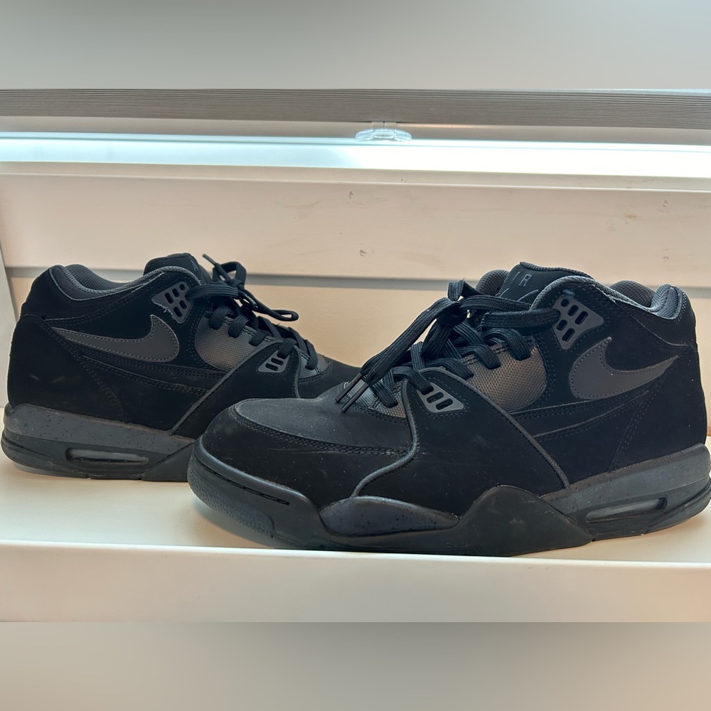 Nike Flight 89
